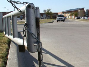 parking-gates-janda-002